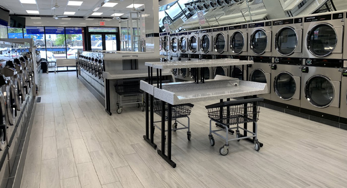 Laundromat Equipment - Coin Laundry Machines